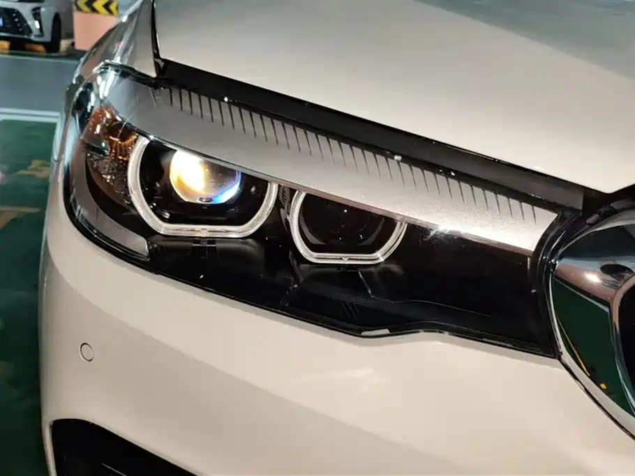 BMW 5 Series 2018