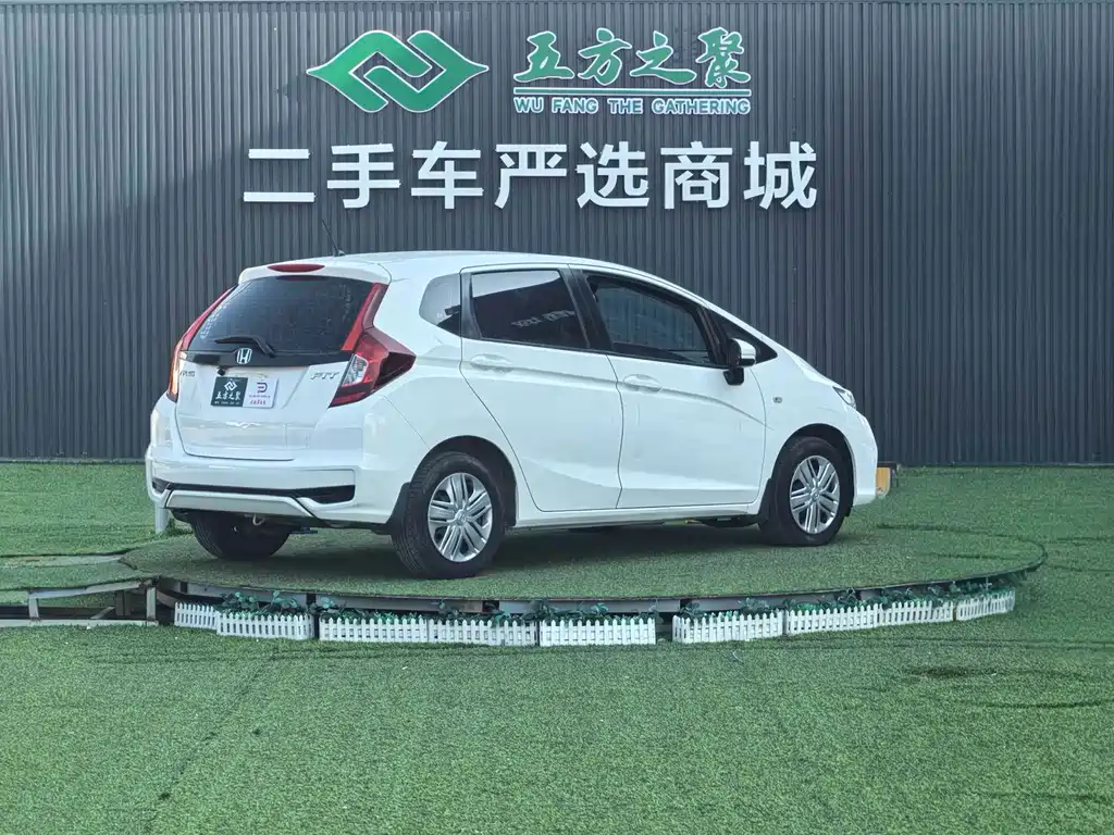 Honda Fit 2018 — фото 15