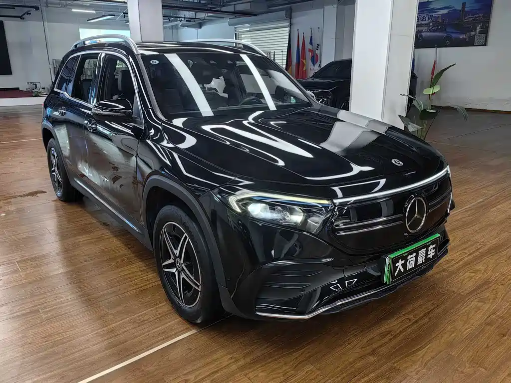 Mercedes-Benz EQB 2022