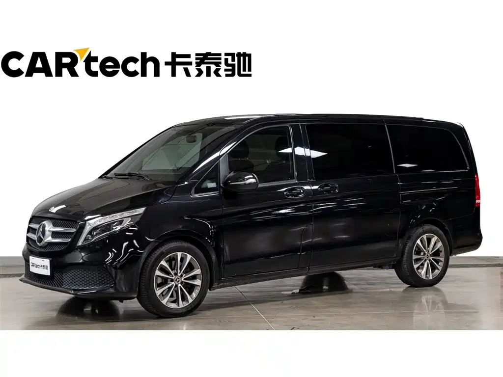 Mercedes-Benz V-Class 2021 — фото 1