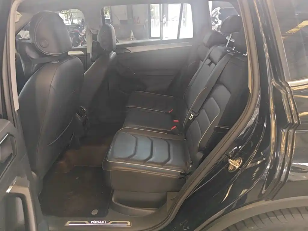 Volkswagen Tiguan L 2017 — фото 17