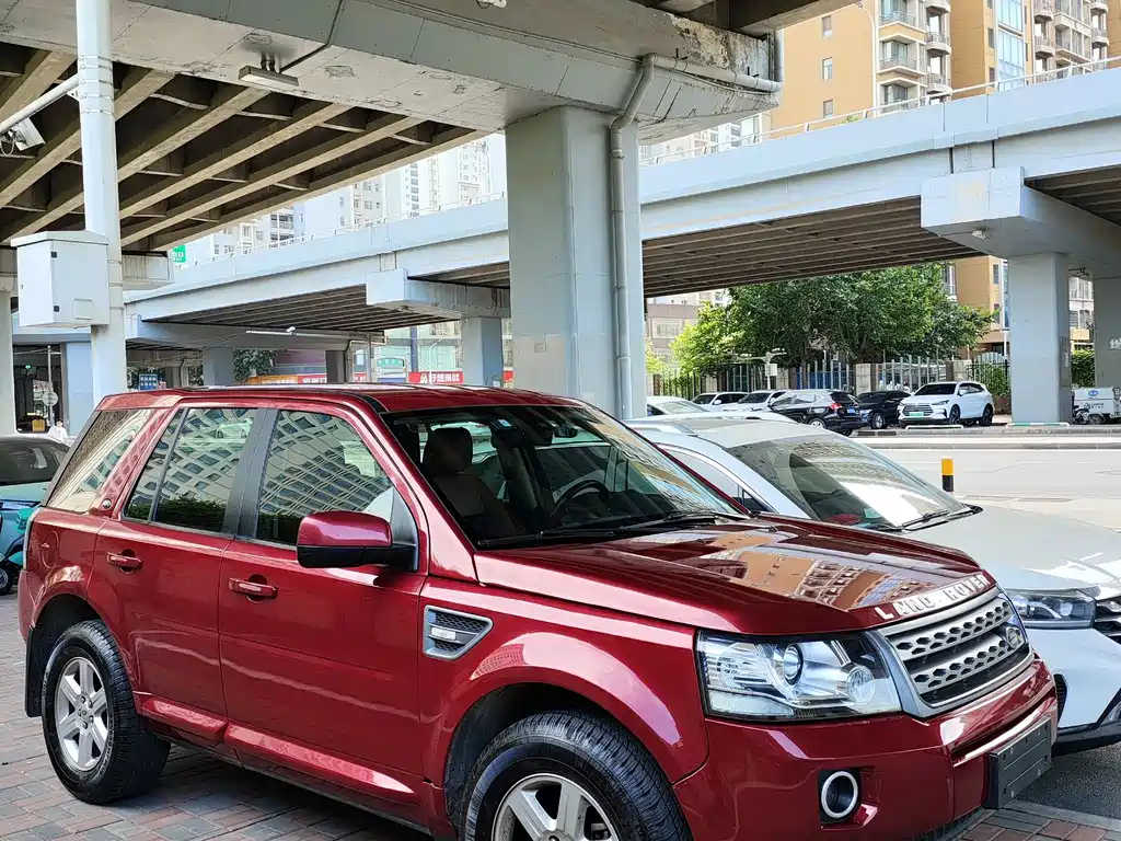 Land Rover Freelander 2 2013 — фото 23