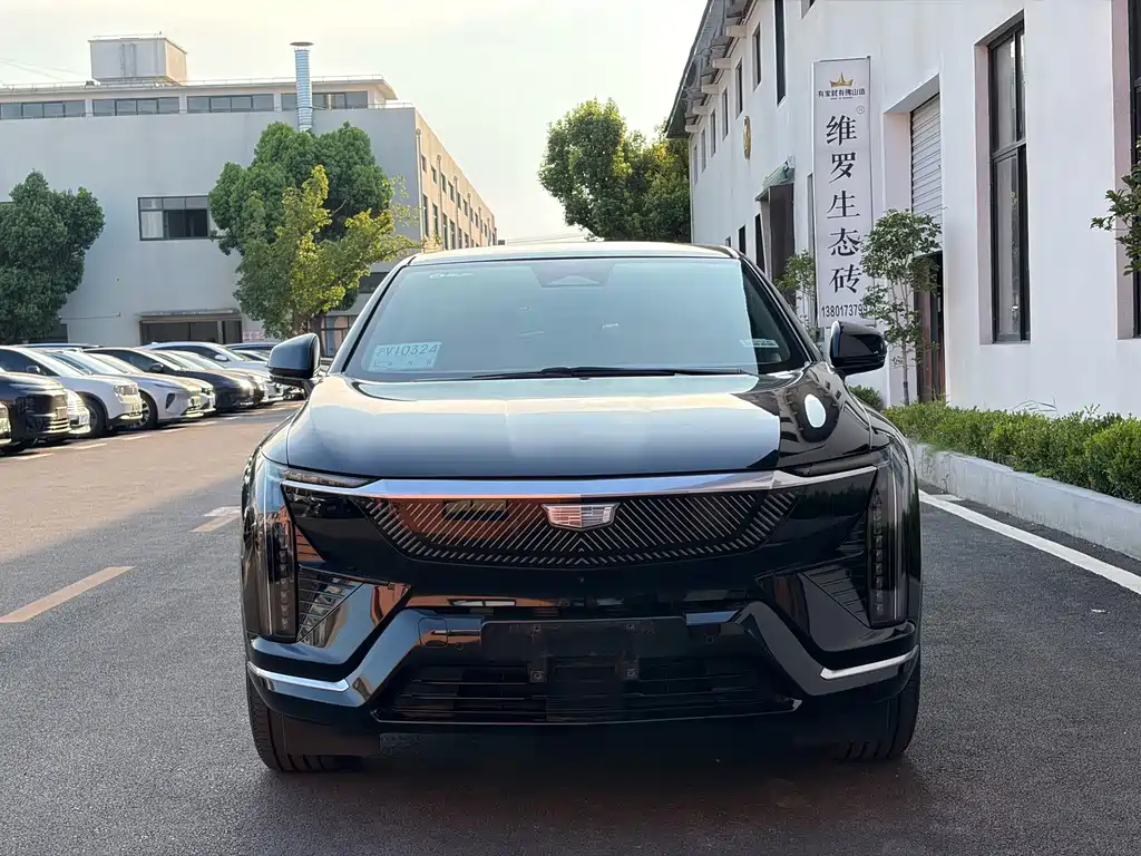Cadillac IQ Aoge 2025 — фото 2