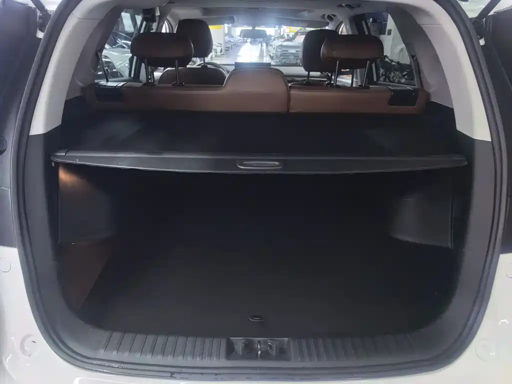 Geely Vision X6 2023 — фото 16