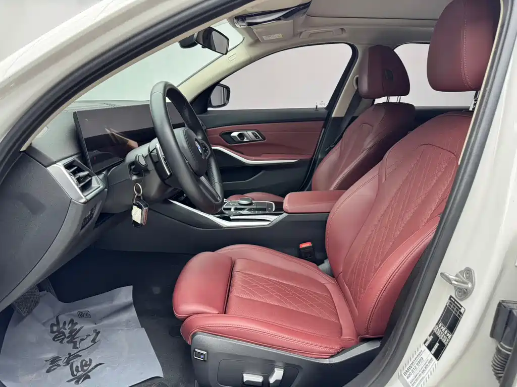 BMW 3 Series 2023