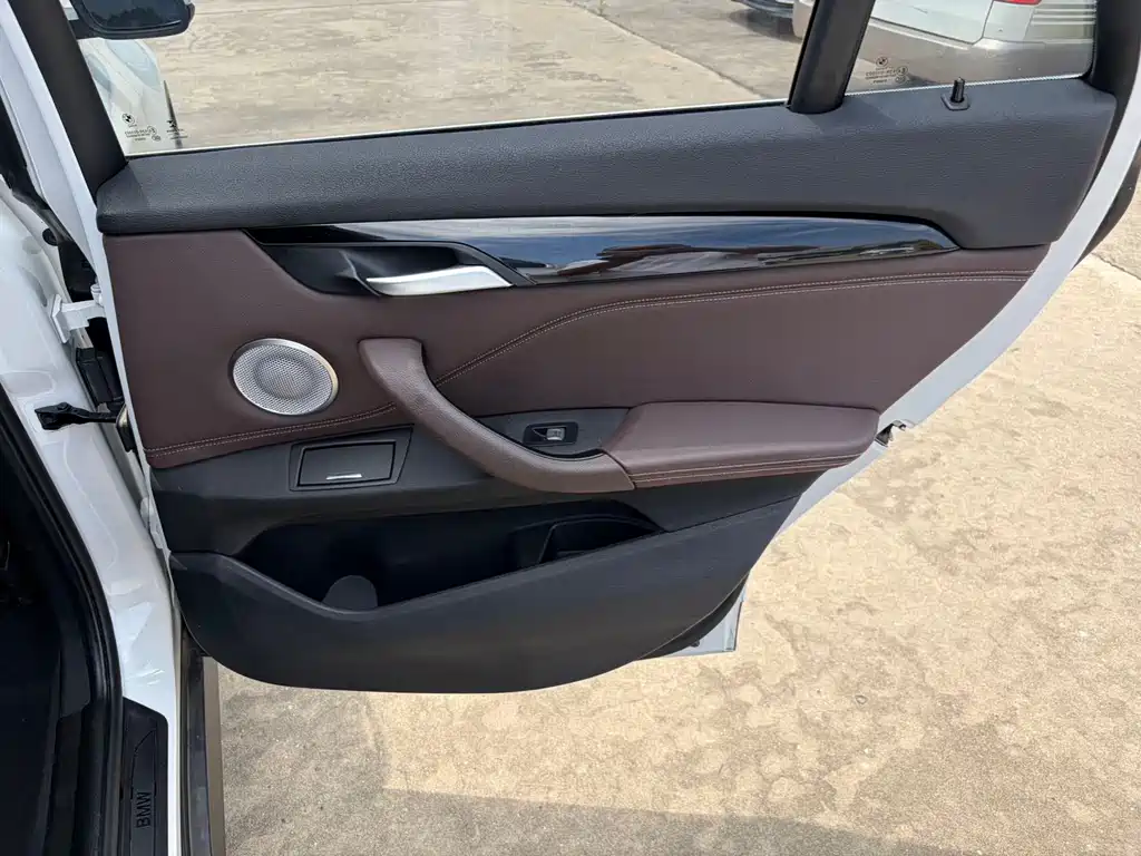 BMW X1 2020 — фото 18