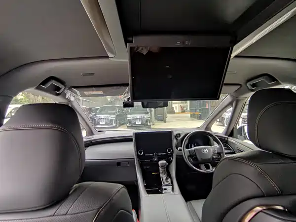 Toyota Alphard 2024