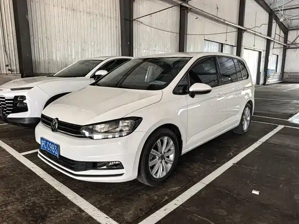 Volkswagen Touran 2024