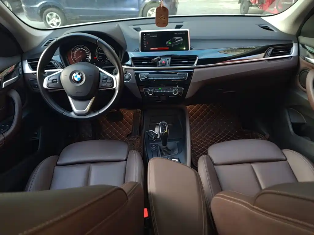 BMW X1 2020 — фото 10
