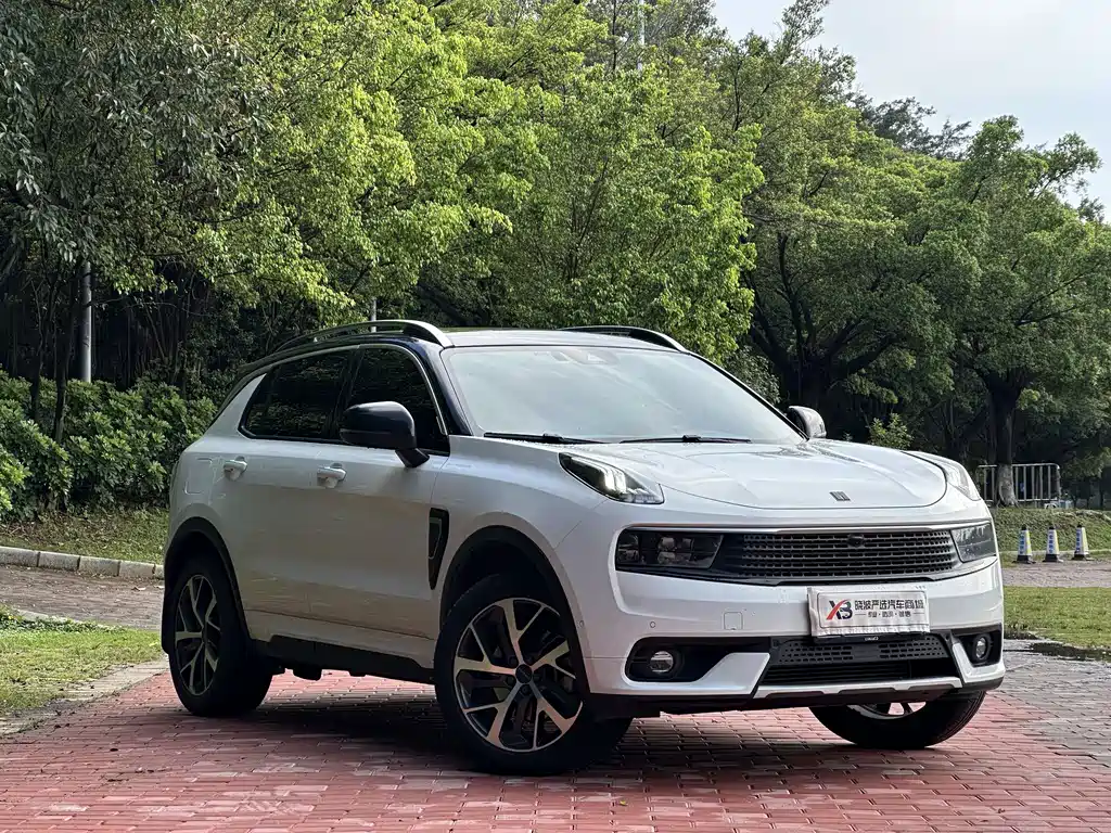 Lynk & Co 01 2018