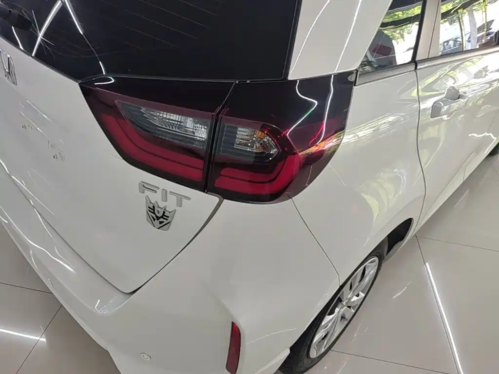 Honda Fit 2022 — фото 8