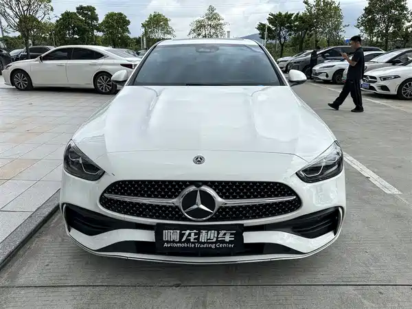 Mercedes-Benz C-Class 2022