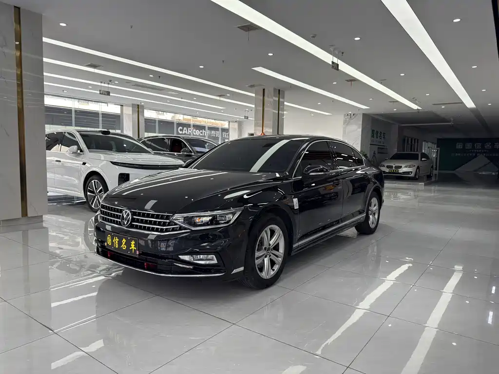 Volkswagen Magotan 2024