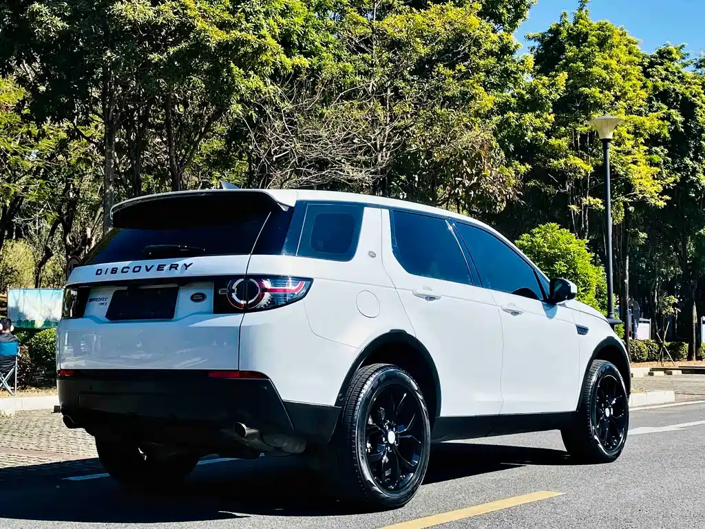 Land Rover Discovery Sport 2018 — фото 6