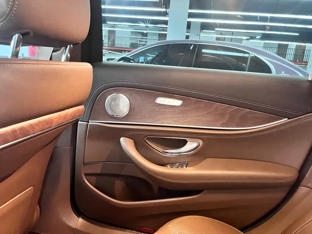 Mercedes-Benz E-Class 2019