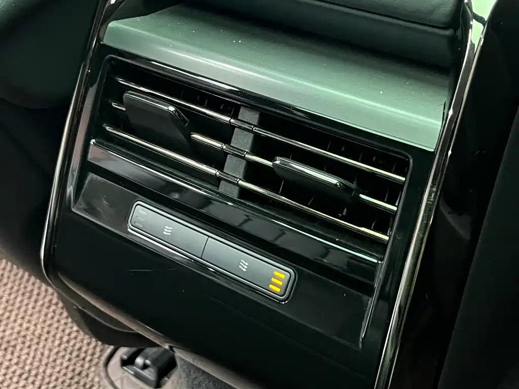 Land Rover Range Rover Sport 2023 — фото 19