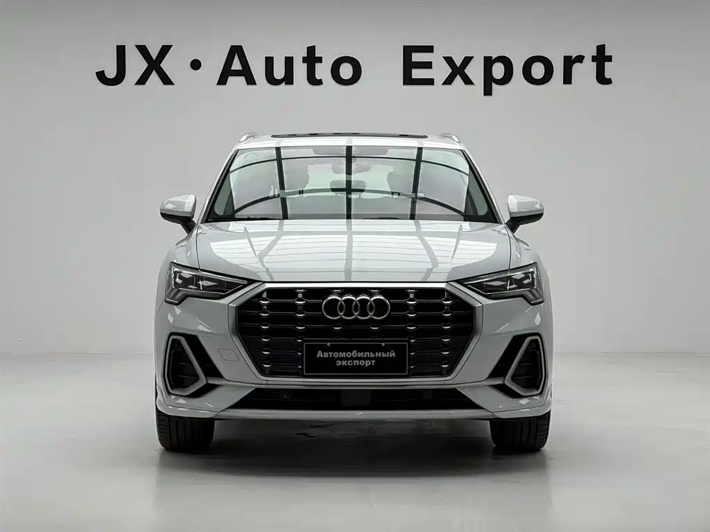 Audi Q3 2021 — фото 2