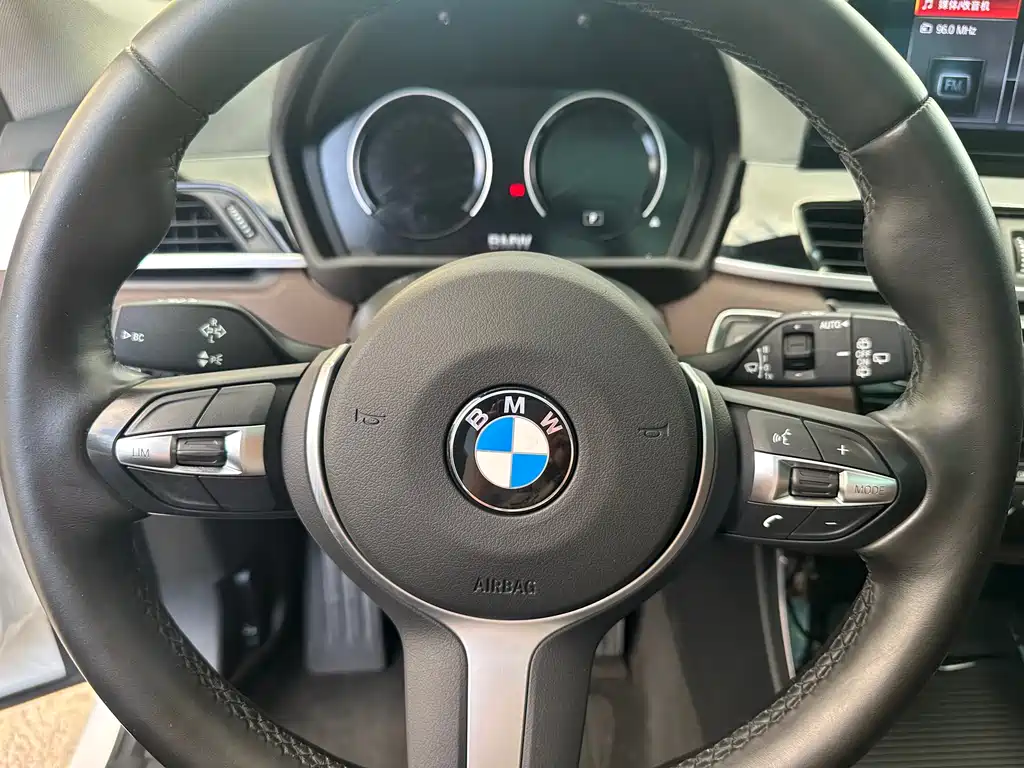 BMW X1 2022 — фото 13