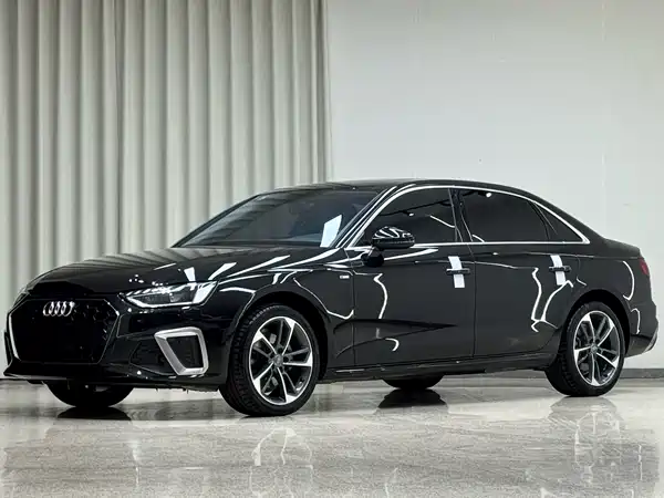 Audi A4L 2020
