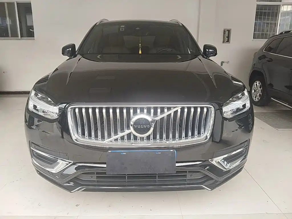 Volvo XC90 2021 — фото 3