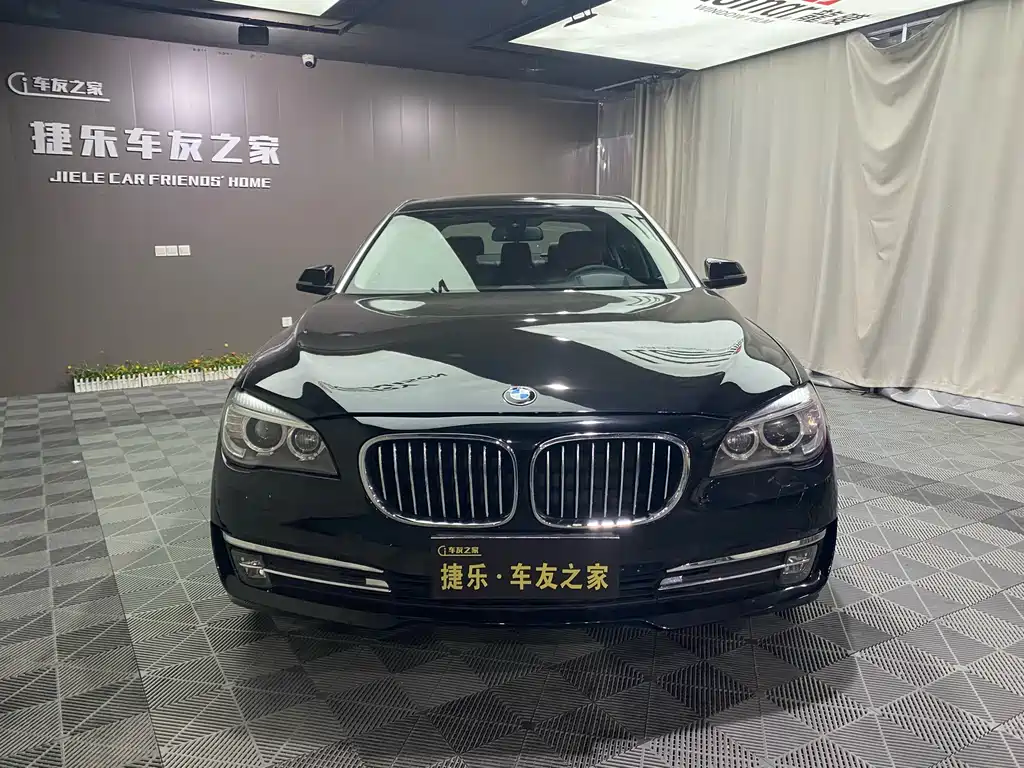 BMW 7 Series 2014 — фото 2