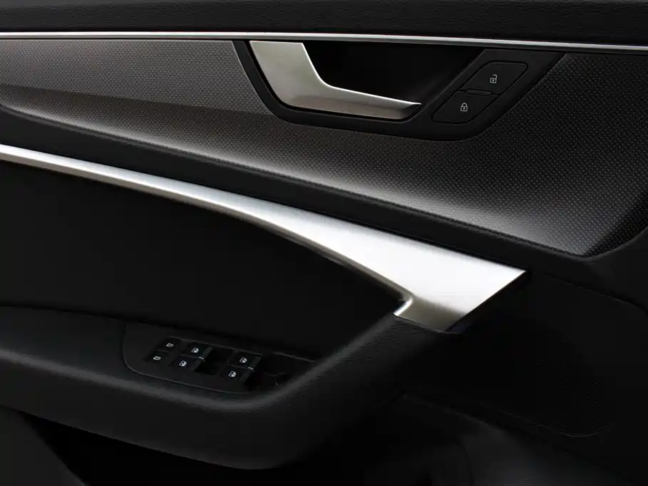 Audi A6L New Energy 2021 — фото 7