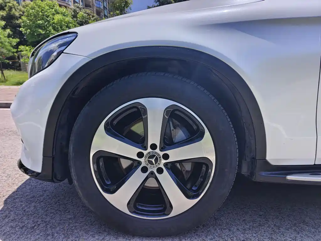 Mercedes-Benz GLC Coupe 2018 — фото 18