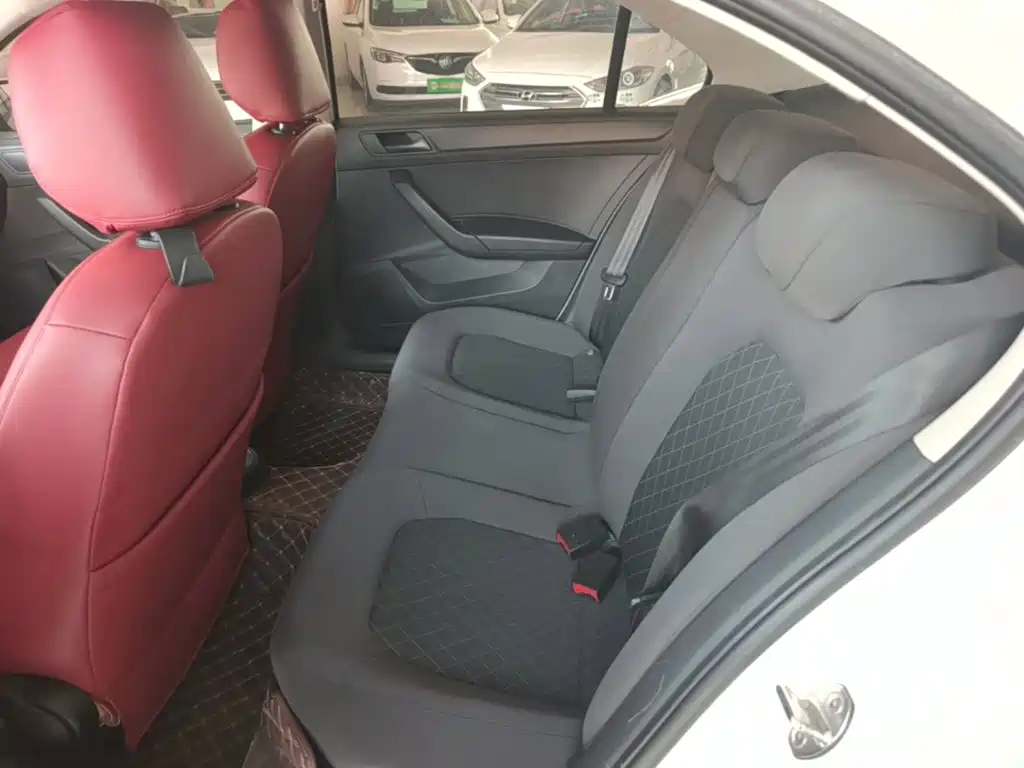 Skoda Rapid 2021 — фото 17