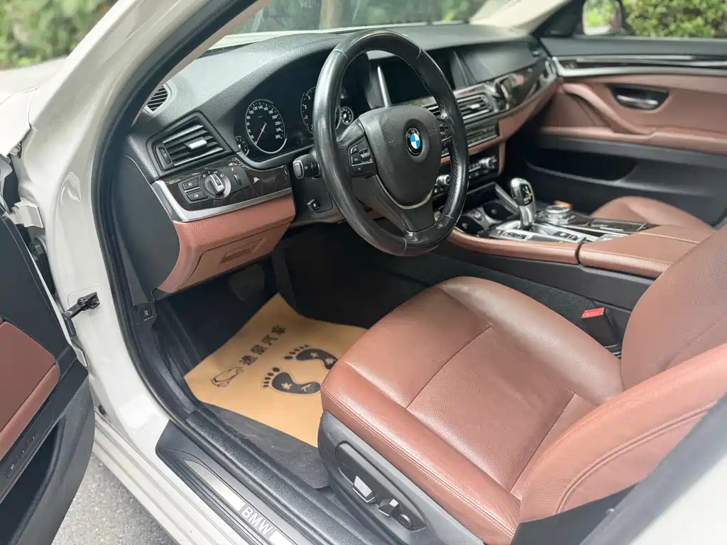 BMW 5 Series 2016