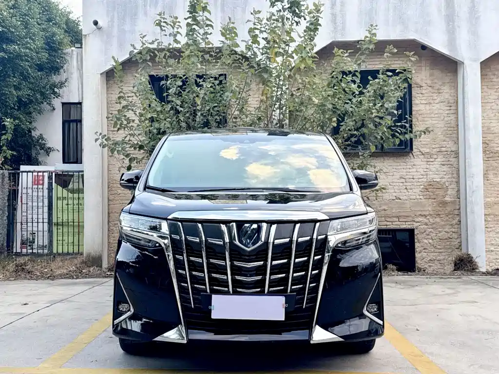 Toyota Alphard 2021 — фото 2
