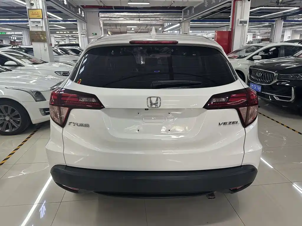Honda Vezel 2018 — фото 5