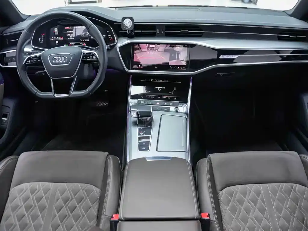 Audi A7L 2023 — фото 5
