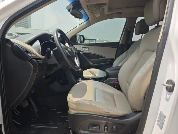 Hyundai Santa Fe 2013