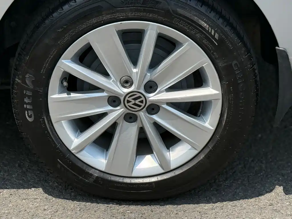 Volkswagen Jetta 2015