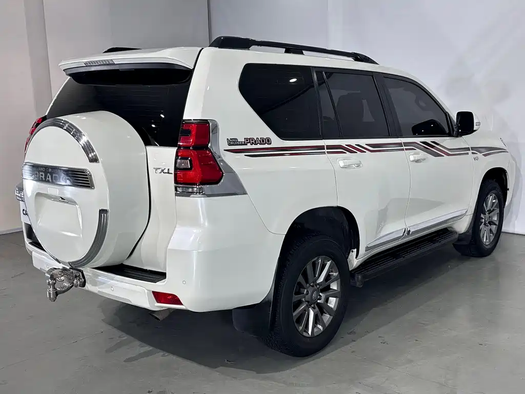 Toyota Prado 2019 — фото 19