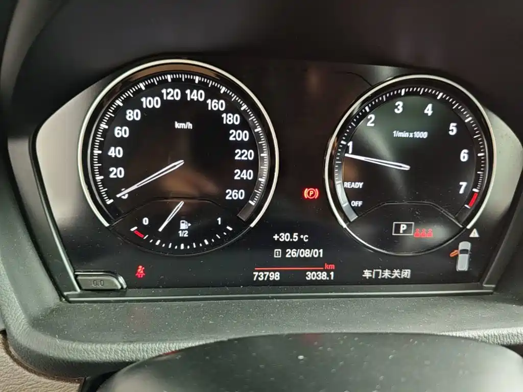 BMW X2 2022 — фото 12