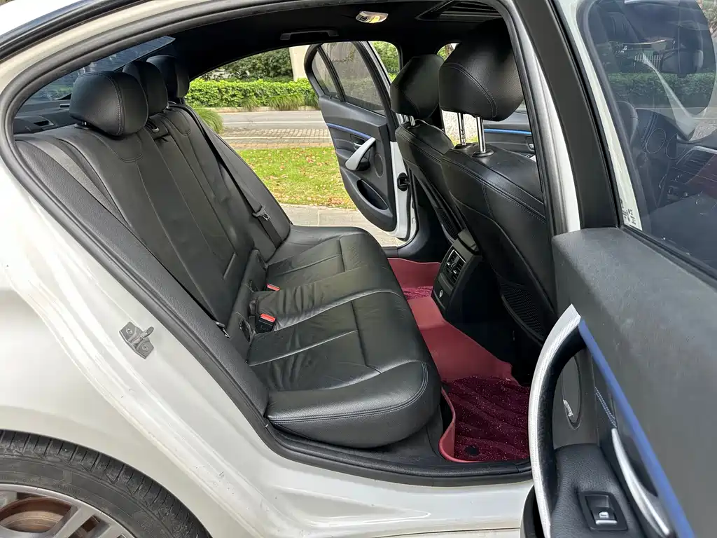 BMW 3 Series 2018