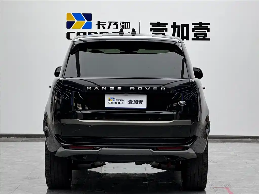 Land Rover Range Rover 2025 — фото 17