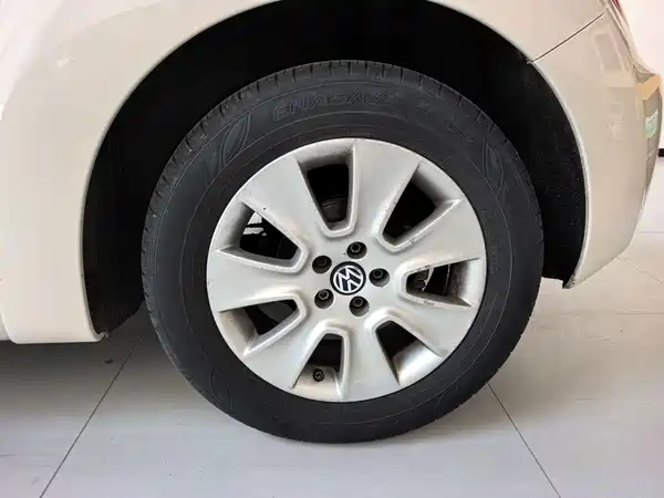 Volkswagen Beetle 2009
