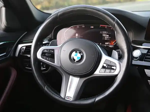 BMW 5 Series 2020