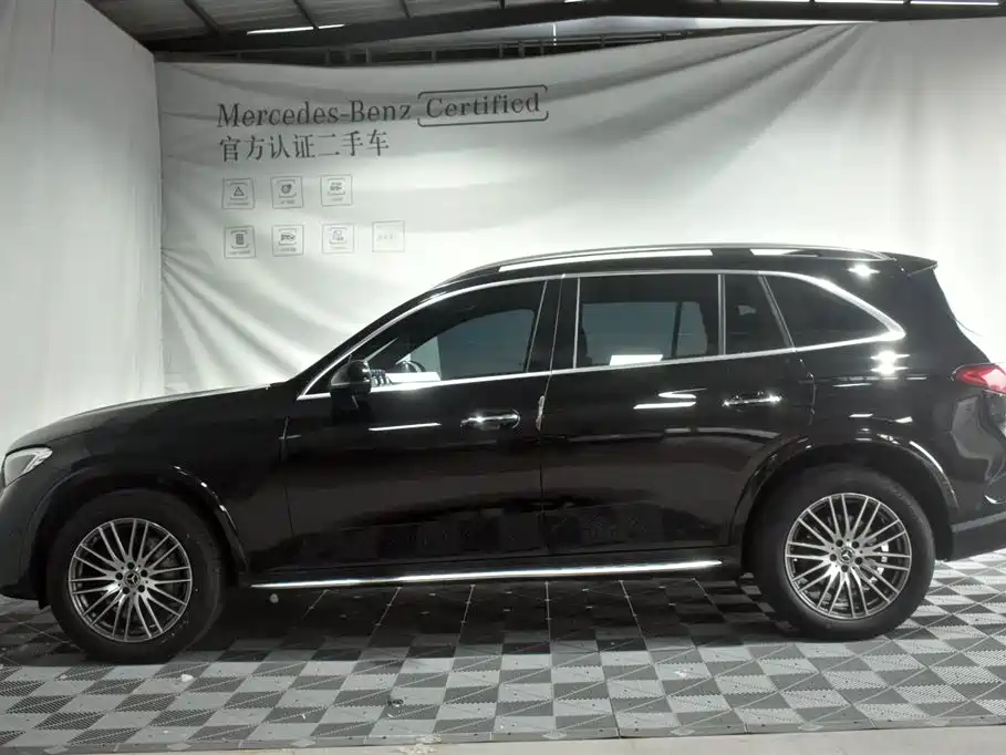Mercedes-Benz GLC 2023 — фото 13