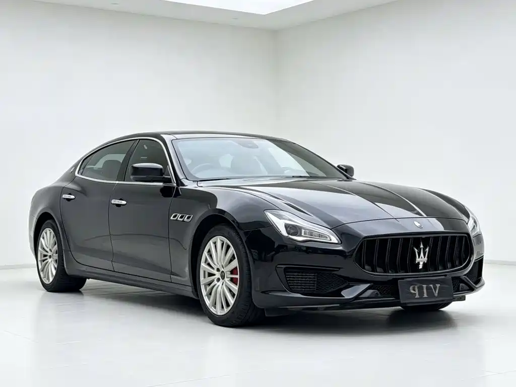 Maserati Quattroporte 2017 — фото 3