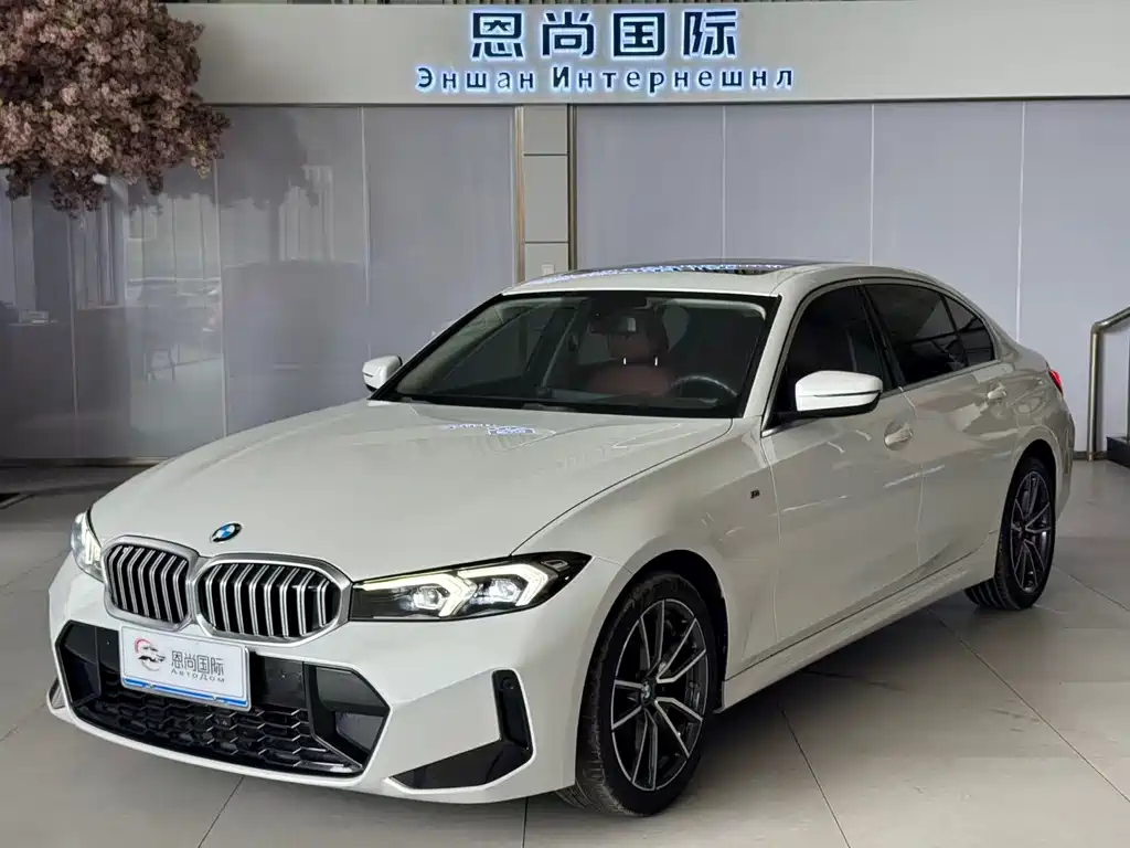 BMW 3 Series 2023