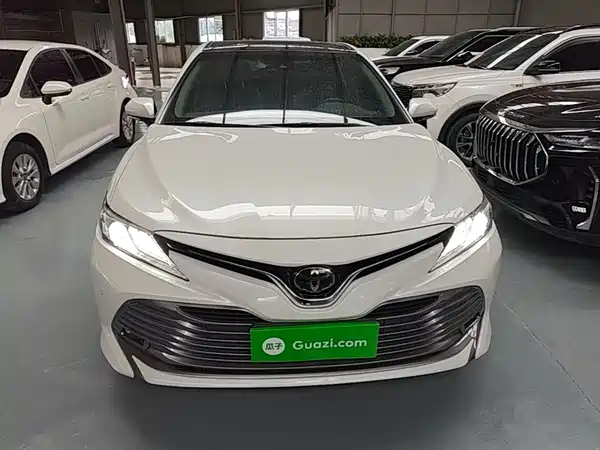 Toyota Camry 2019