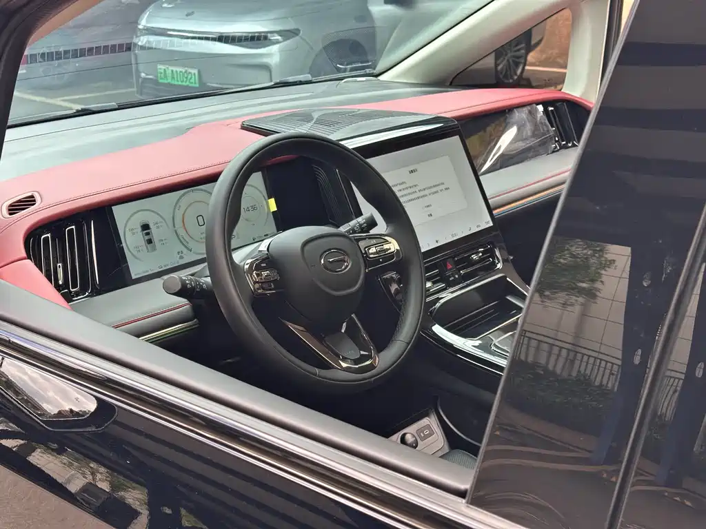 GAC Motor Trumpchi E9 2025 — фото 13