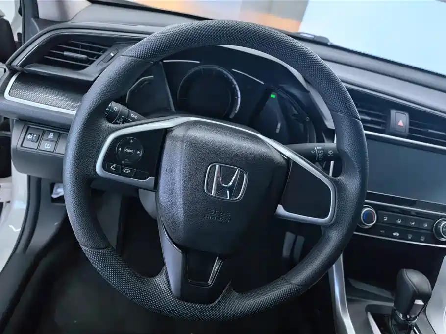 Honda Civic 2020 — фото 15