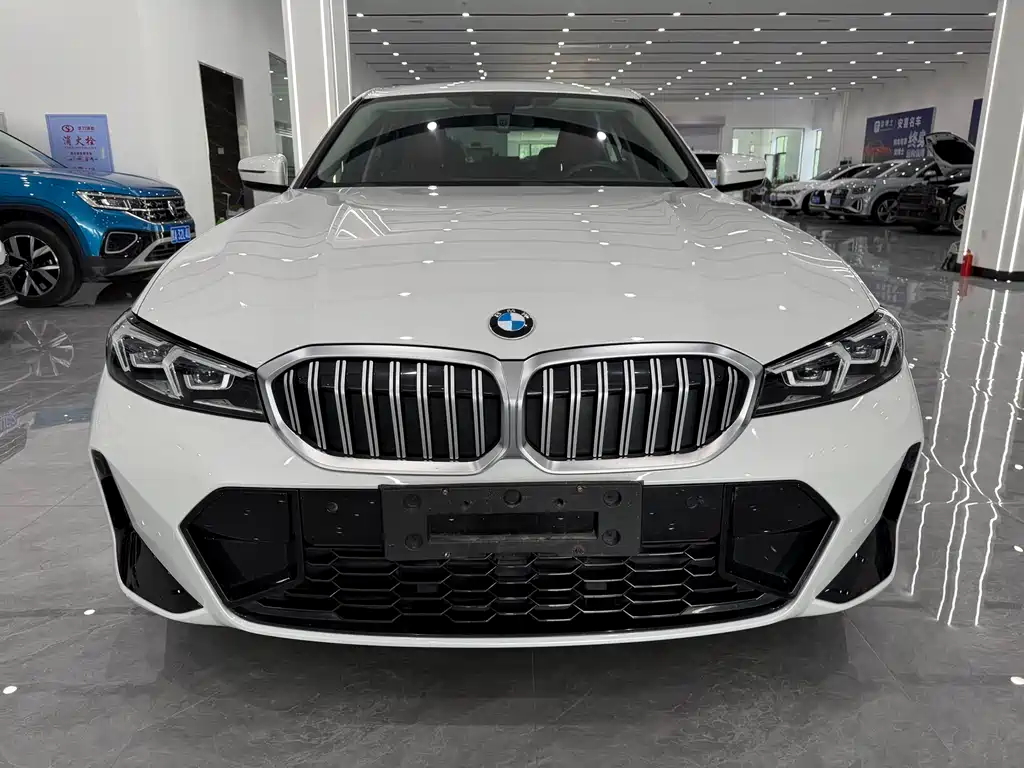 BMW 3 Series 2023
