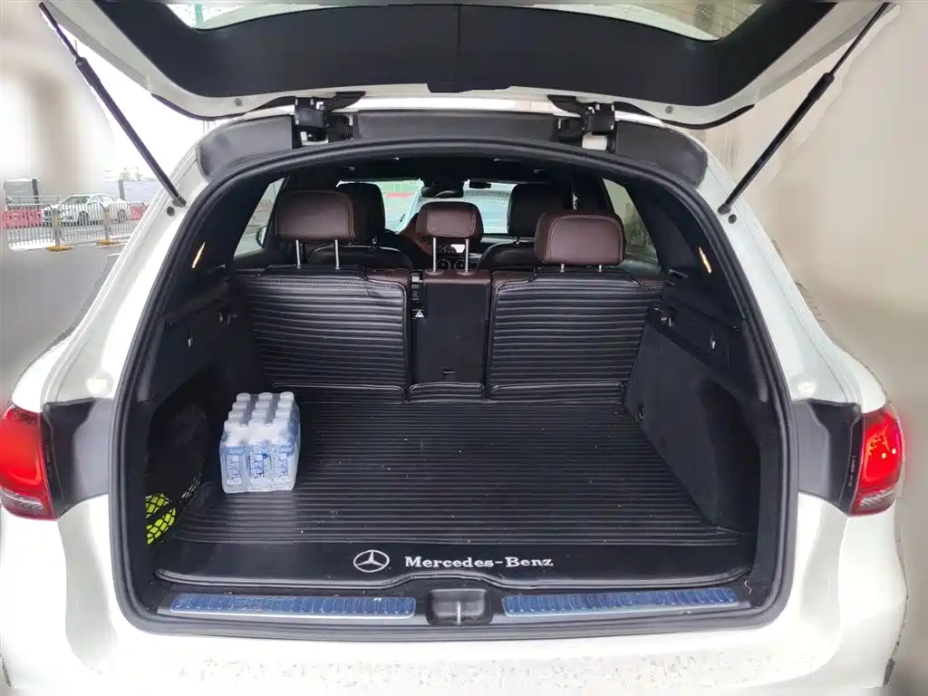 Mercedes-Benz GLC 2020 — фото 20