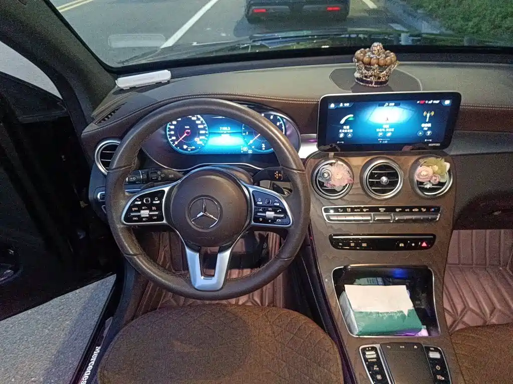 Mercedes-Benz GLC 2020 — фото 10