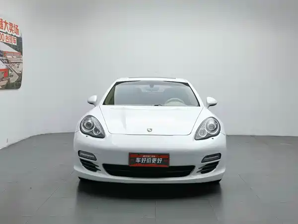 Porsche Panamera 2011